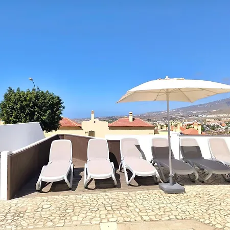 Beautiful - 4 Bedrooms, Heated Pool, Fibre Net, 2 Priv Car Park Places, Tv Channels