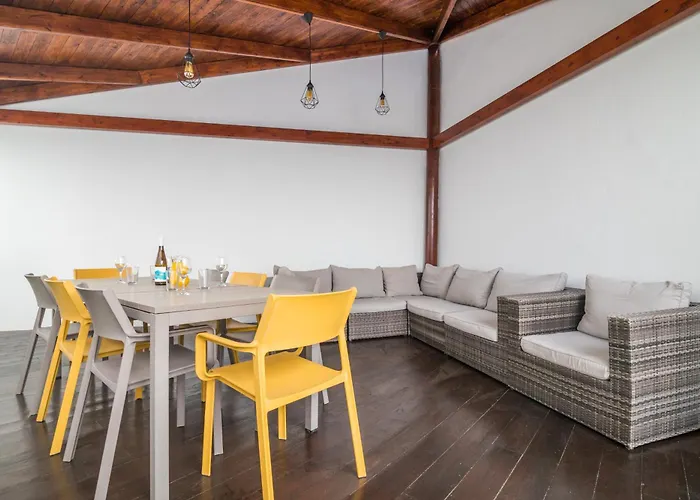 Beautiful - 4 Bedrooms, Heated Pool, 2 Priv Car Park Places, Fibre Net, Ps5, Tv Channels ヴィラ *
