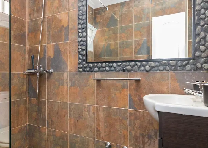 Beautiful - 4 Bedrooms, Heated Pool, 2 Priv Car Park Places, Fibre Net, Ps5, Tv Channels ヴィラ *