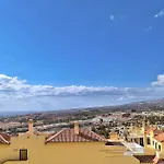 Beautiful - 4 Bedrooms, Heated Pool, 2 Priv Car Park Places, Fibre Net, Ps5, Tv Channels Willa Costa Adeje (Tenerife)