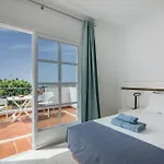 Willa Beautiful - 4 Bedrooms, Heated Pool, 2 Priv Car Park Places, Fibre Net, Ps5, Tv Channels Costa Adeje (Tenerife)