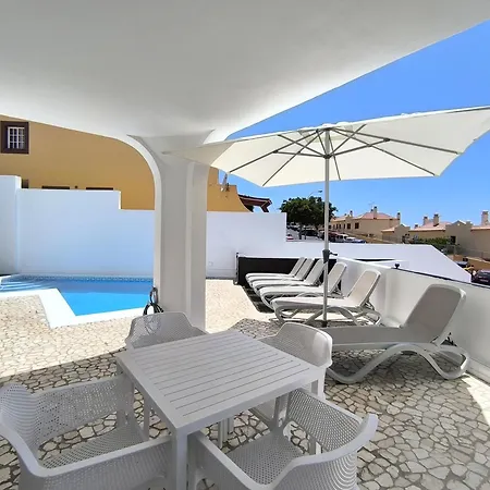 Villa Beautiful - 4 Bedrooms, Heated Pool, 2 Priv Car Park Places, Fibre Net, Ps5, Tv Channels *