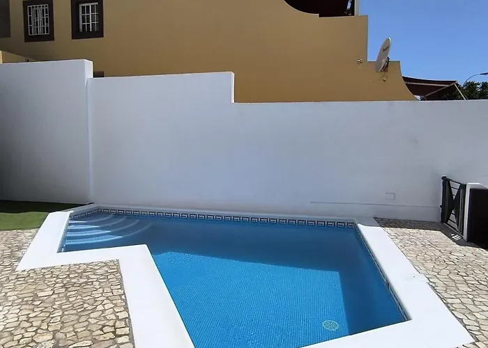 Beautiful - 4 Bedrooms, Heated Pool, 2 Priv Car Park Places, Fibre Net, Ps5, Tv Channels * 阿德耶