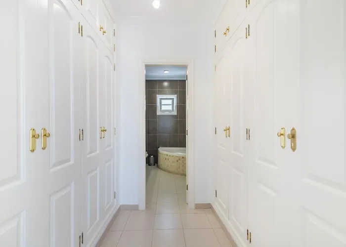 Beautiful - 4 Bedrooms, Heated Pool, 2 Priv Car Park Places, Fibre Net, Ps5, Tv Channels * أذيخي