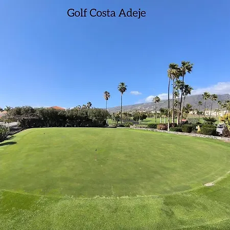 Villa Beautiful - 4 Bedrooms, Heated Pool, 2 Priv Car Park Places, Fibre Net, Ps5, Tv Channels Costa Adeje (Tenerife)