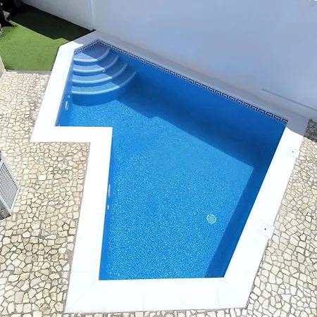 Villa Beautiful - 4 Bedrooms, Heated Pool, 2 Priv Car Park Places, Fibre Net, Ps5, Tv Channels *