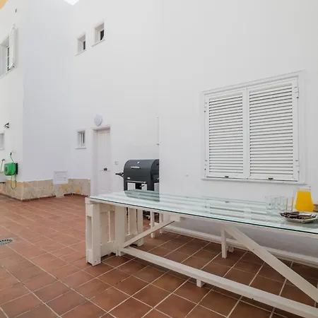 Villa Beautiful - 4 Bedrooms, Heated Pool, 2 Priv Car Park Places, Fibre Net, Ps5, Tv Channels