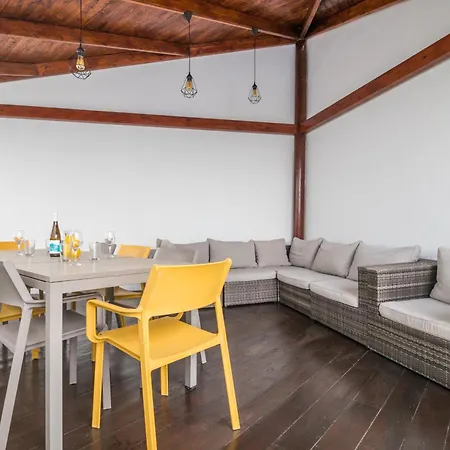 Beautiful - 4 Bedrooms, Heated Pool, 2 Priv Car Park Places, Fibre Net, Ps5, Tv Channels Villa *