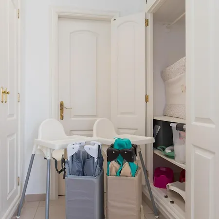 Villa Beautiful - 4 Bedrooms, Heated Pool, 2 Priv Car Park Places, Fibre Net, Ps5, Tv Channels *